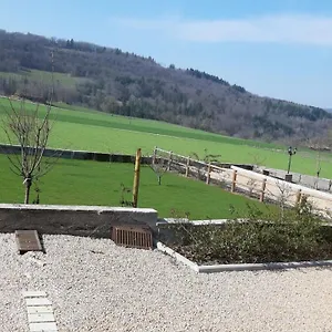  Hébergement de vacances Les Violettes Du Bugey France